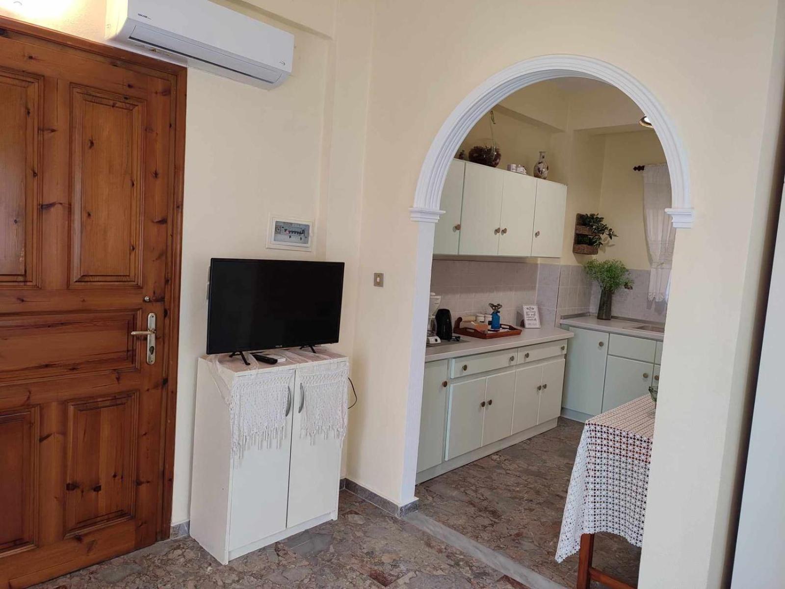 Potami Apartment